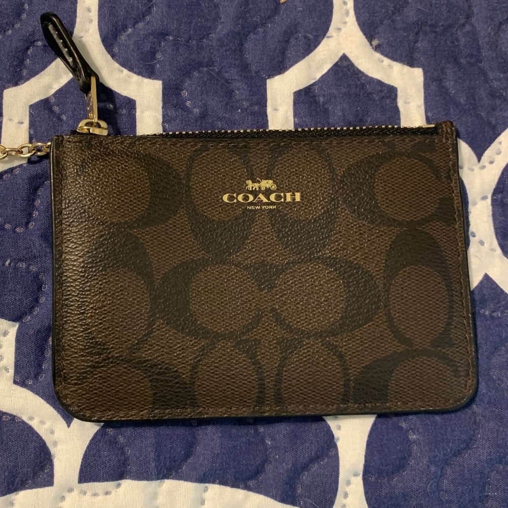 Coach Zipper Card Pouch